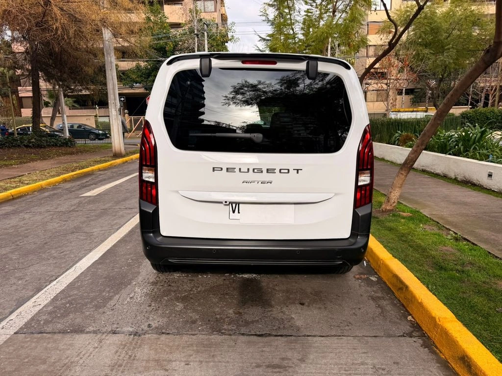 PEUGEOT RIFTER 2026 - Foto 4