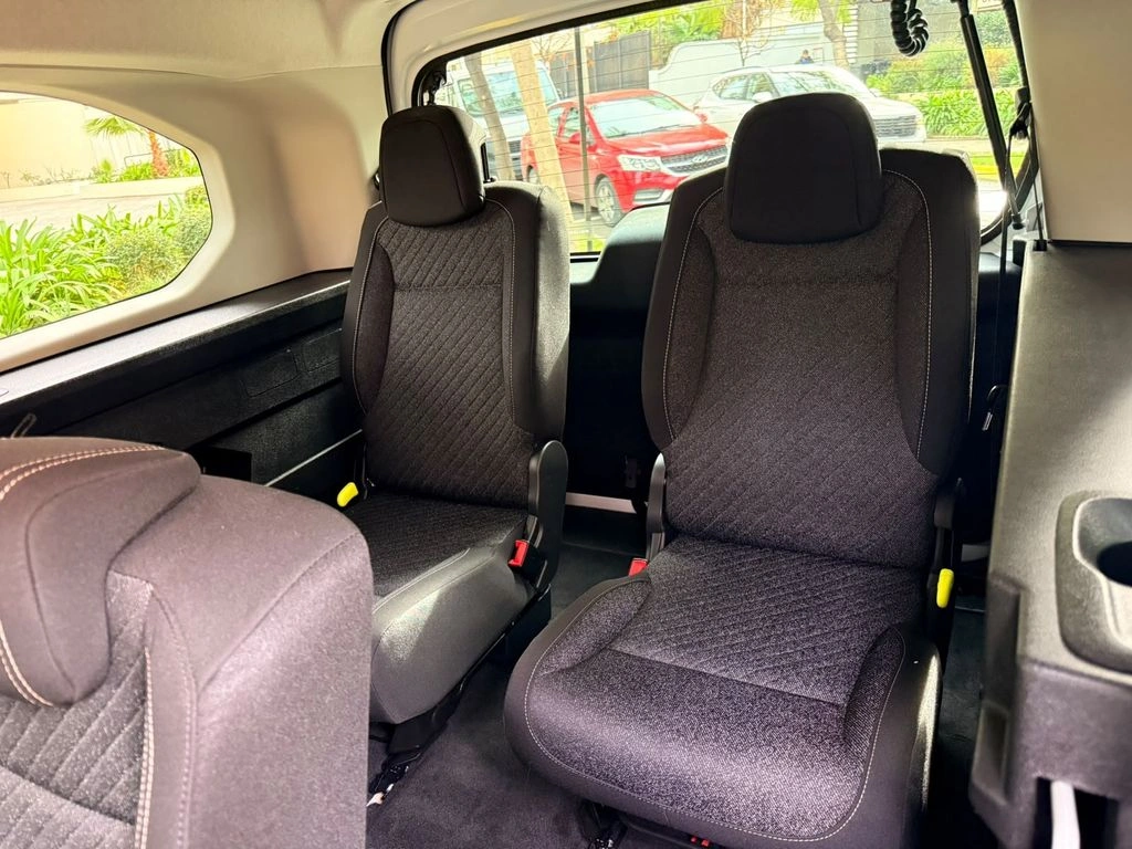 PEUGEOT RIFTER 2026 - Foto 11
