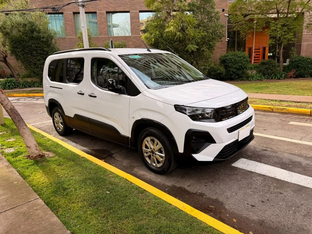 PEUGEOT RIFTER 2026 - Foto 6