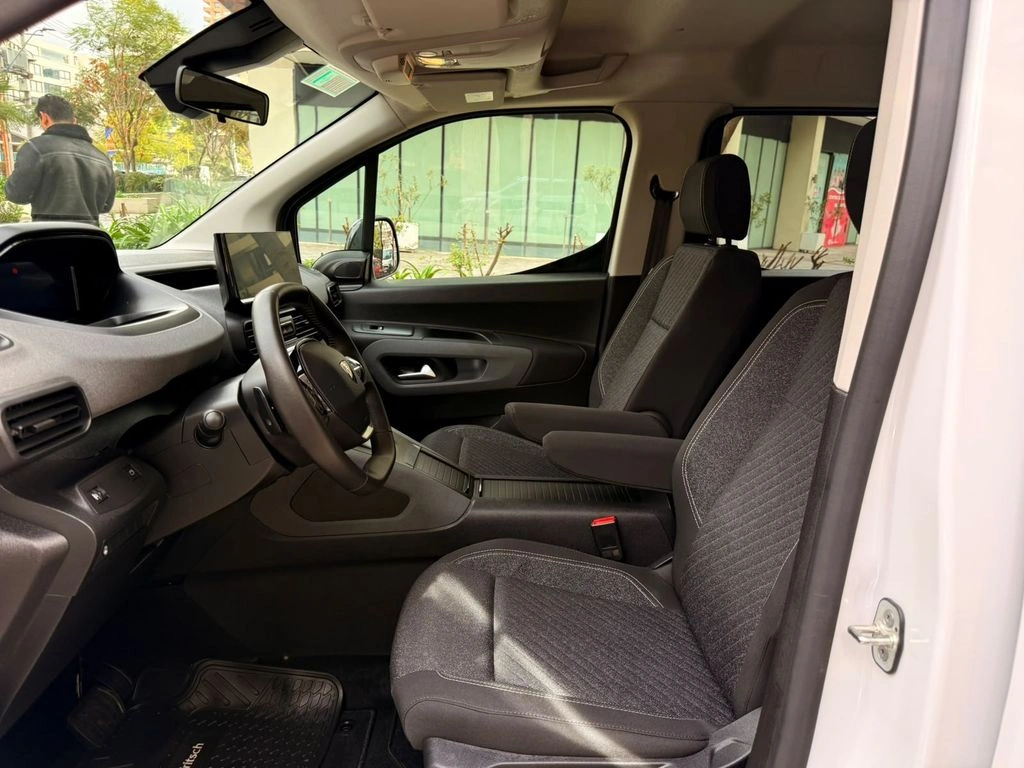 PEUGEOT RIFTER 2026 - Foto 7