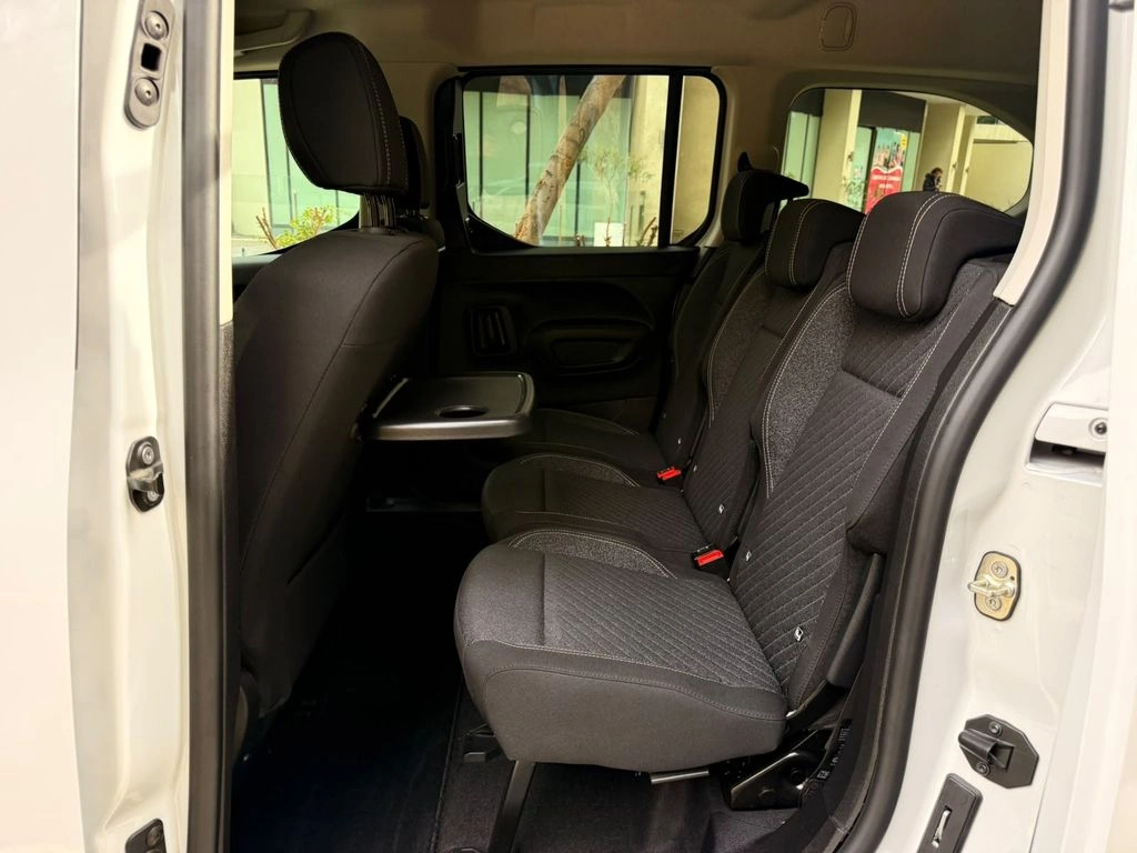 PEUGEOT RIFTER 2026 - Foto 10