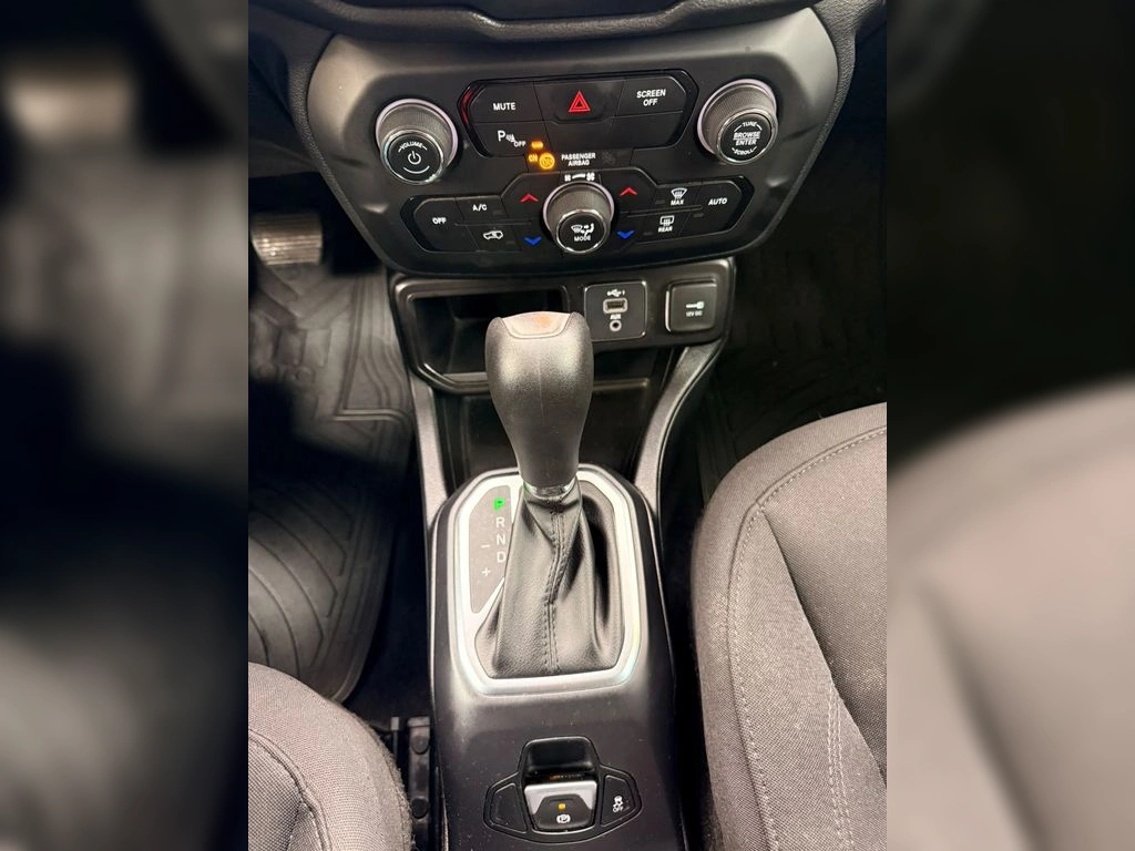 JEEP RENEGADE 2021 - Foto 16