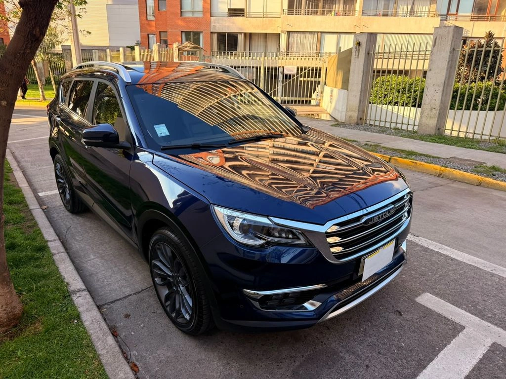 Jetour X70Lux 4X2 1.5 At 2025Comparar — foto 7 de 40
