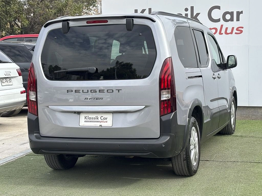 Peugeot Rifter — foto 3 de 32