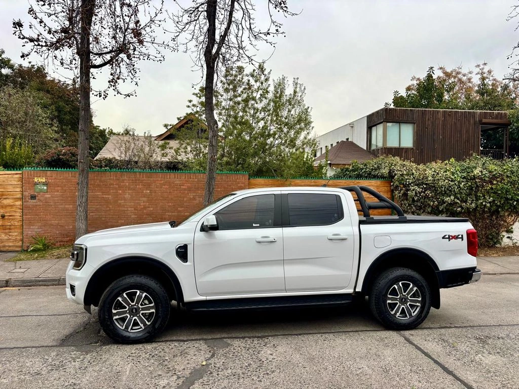 FORD RANGER 2.0 XLT DIESEL 4X4 DOB. CAB. MT 4P