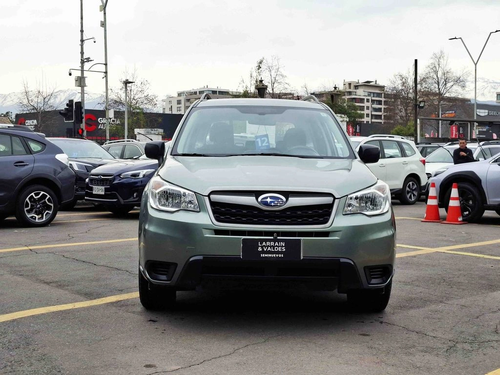 Subaru Forester — foto 2 de 34