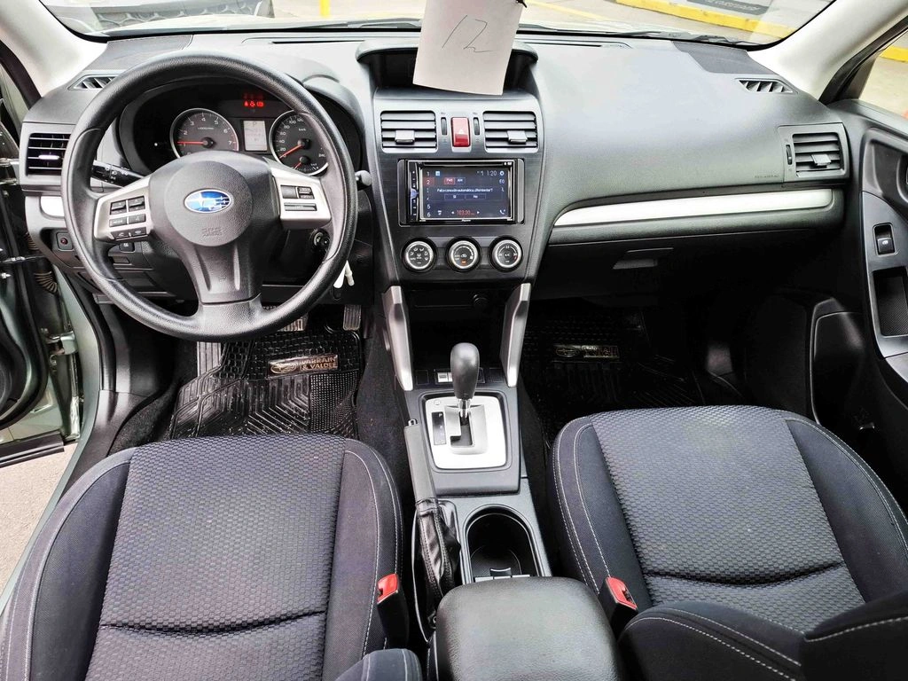Subaru Forester — foto 25 de 34