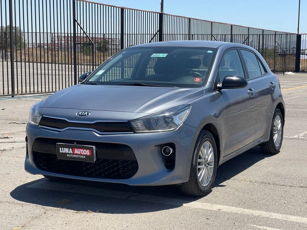 KIA RIO 5