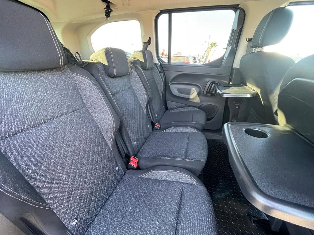 PEUGEOT RIFTER 2025 - Foto 19