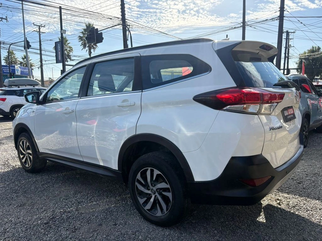 TOYOTA RUSH 2021 - Foto 3