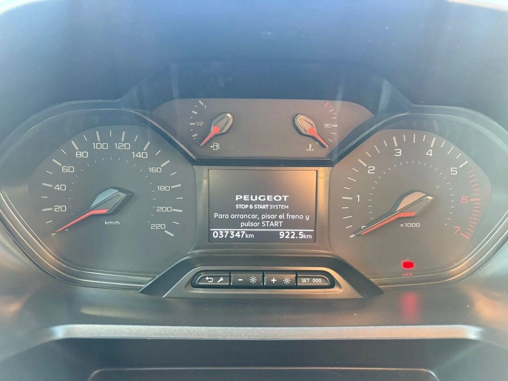 Peugeot Rifter1.2 Allure Puretech 130Hp 4X2 Eat8 5P 2024Comparar — foto 16 de 27