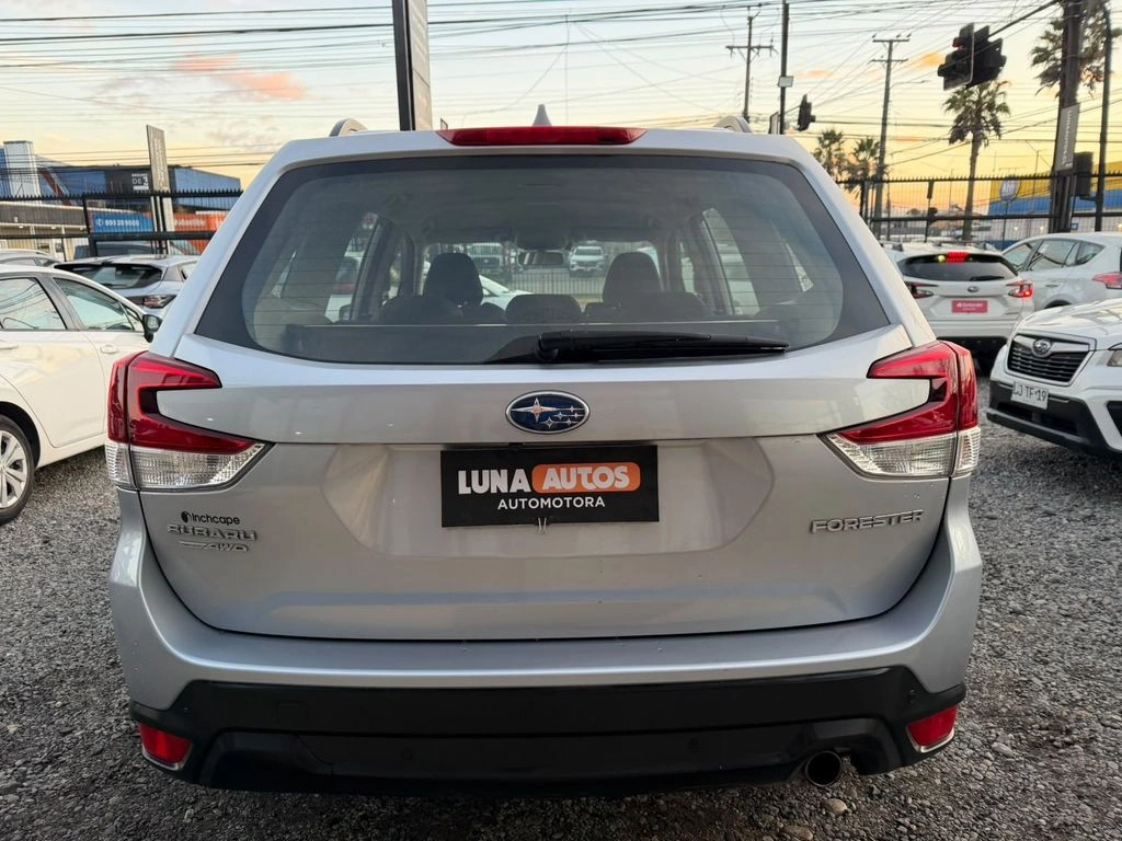 SUBARU FORESTER 2019 - Foto 6