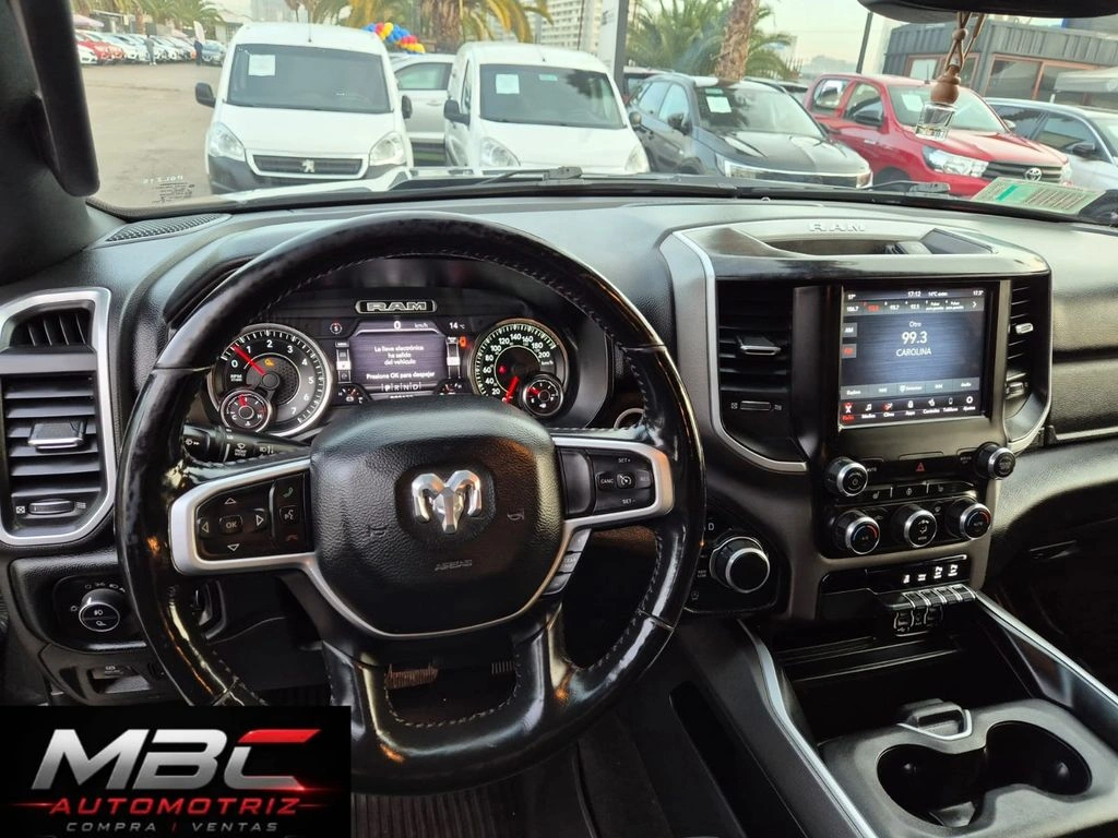 RAM 1500 2020 - Foto 16
