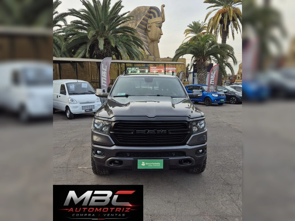 RAM 1500 2020 - Foto 3