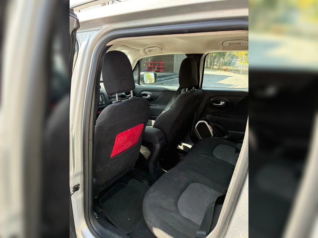 JEEP RENEGADE 2018 - Foto 22