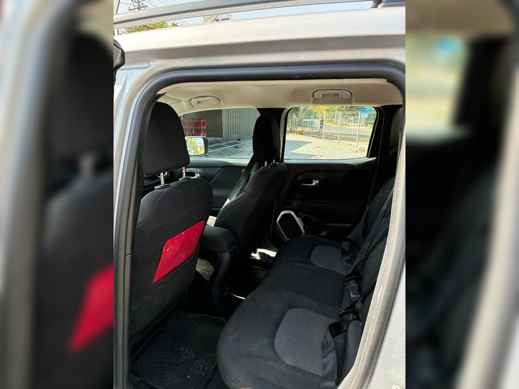 JEEP RENEGADE 2018 - Foto 19