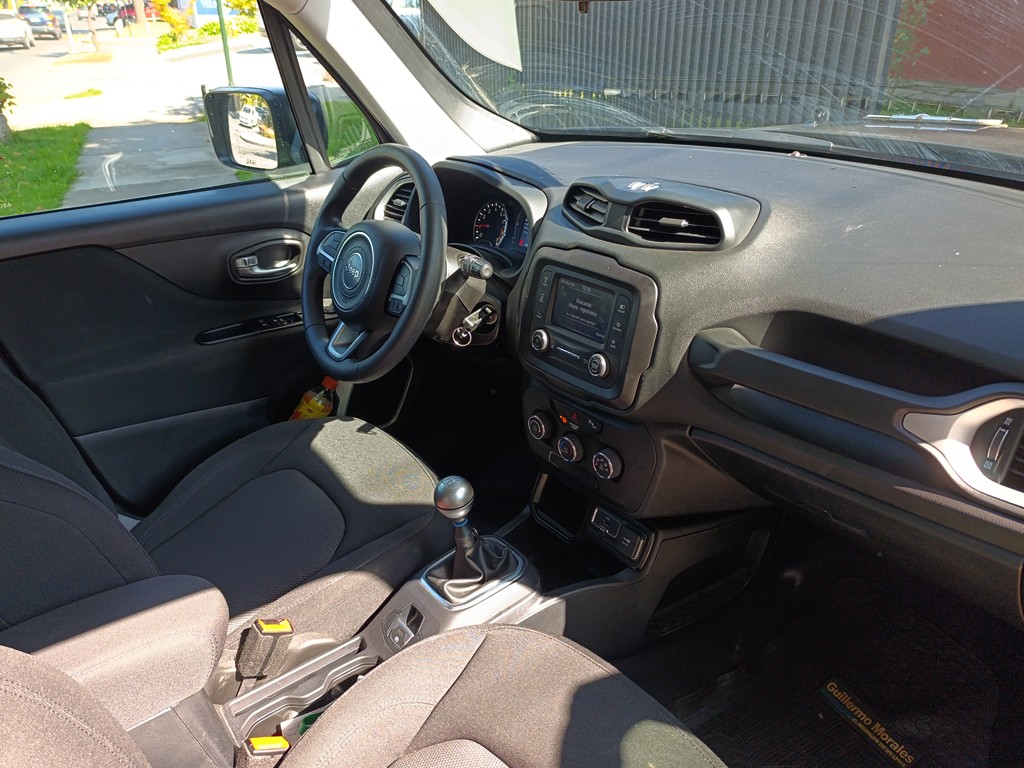 JEEP RENEGADE 2021 - Foto 17