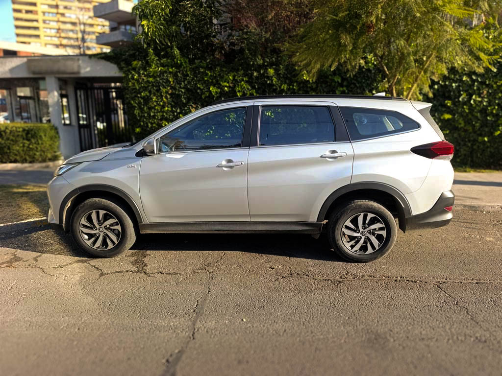 TOYOTA RUSH 2022 - Foto 4