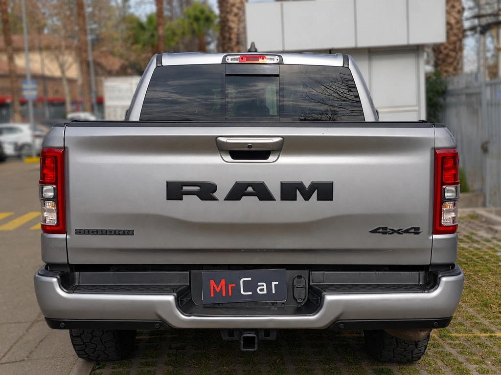 RAM 1500 2023 - Foto 5