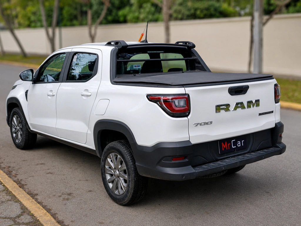 RAM 700 2024 - Foto 4