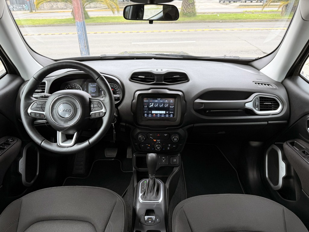JEEP RENEGADE 2023 - Foto 16