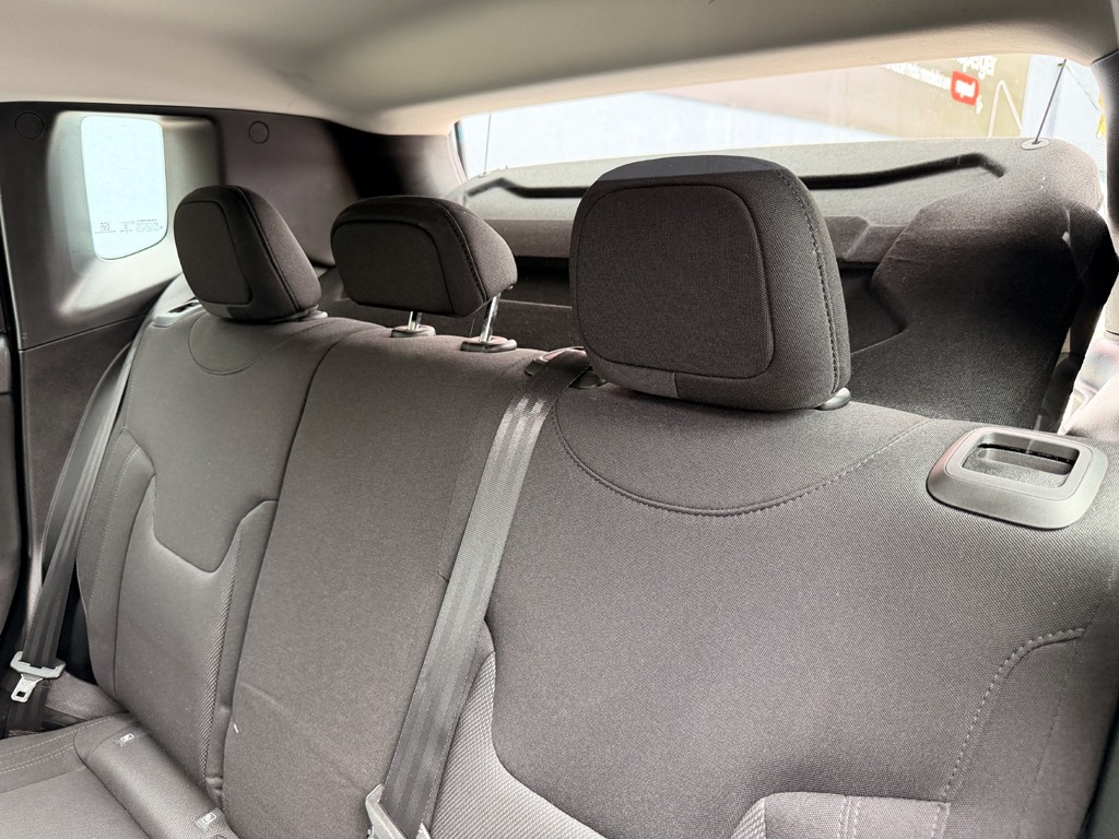 JEEP RENEGADE 2023 - Foto 21