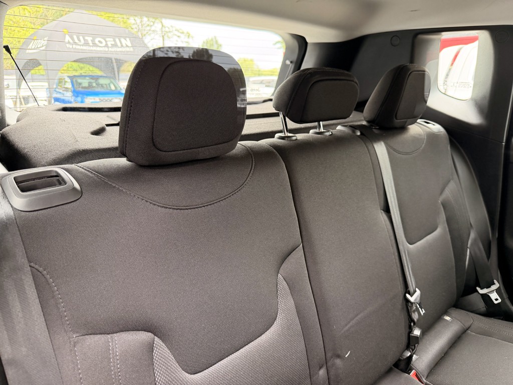 JEEP RENEGADE 2023 - Foto 24