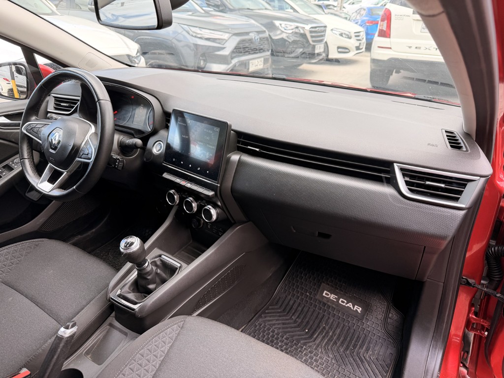 RENAULT CLIO 2022 - Foto 24
