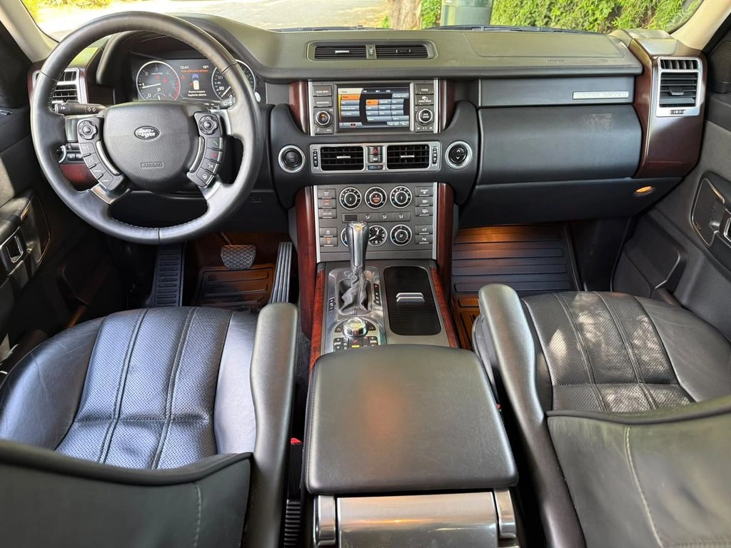 Land Rover Range Rover — foto 13 de 21
