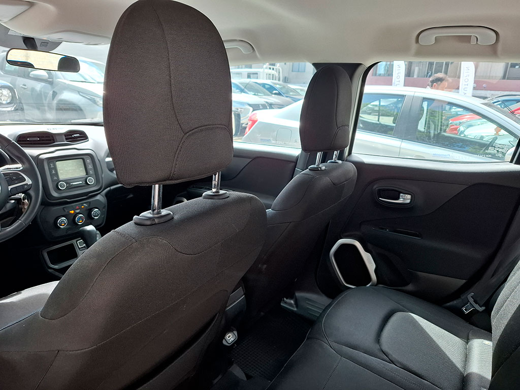 JEEP RENEGADE 2019 - Foto 22