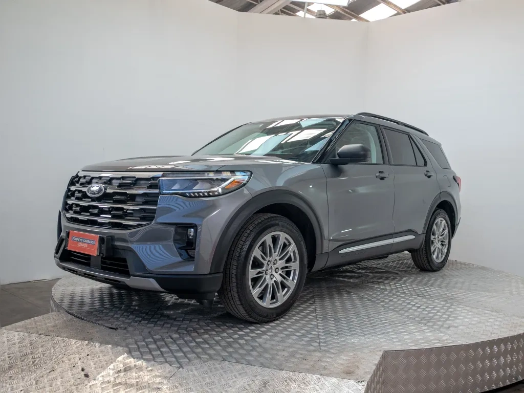 FORD EXPLORER