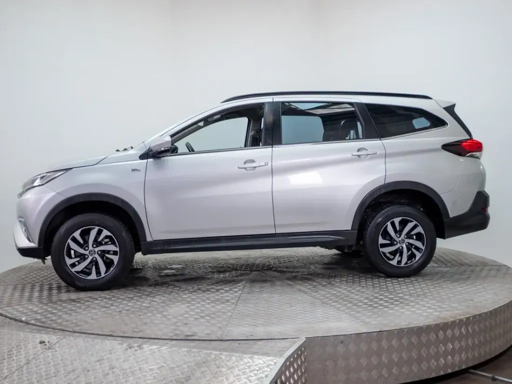 TOYOTA RUSH 2022 - Foto 4