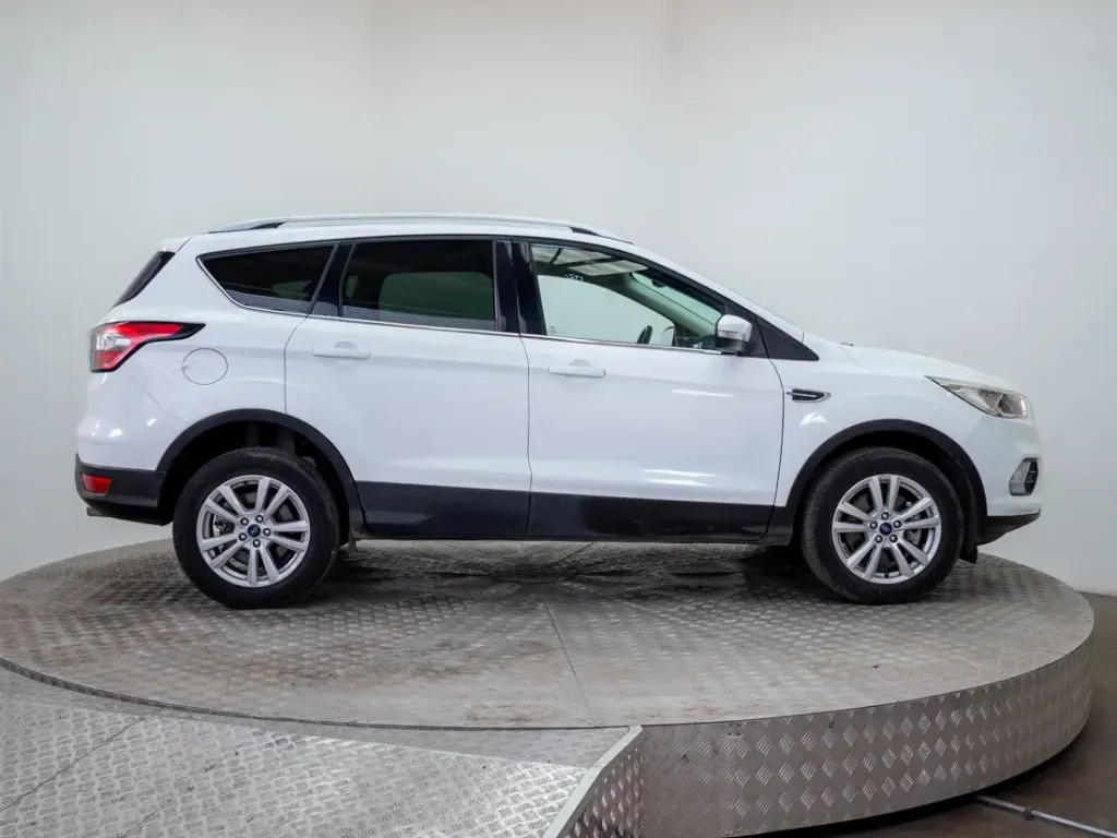 FORD ESCAPE 2020 - Foto 8