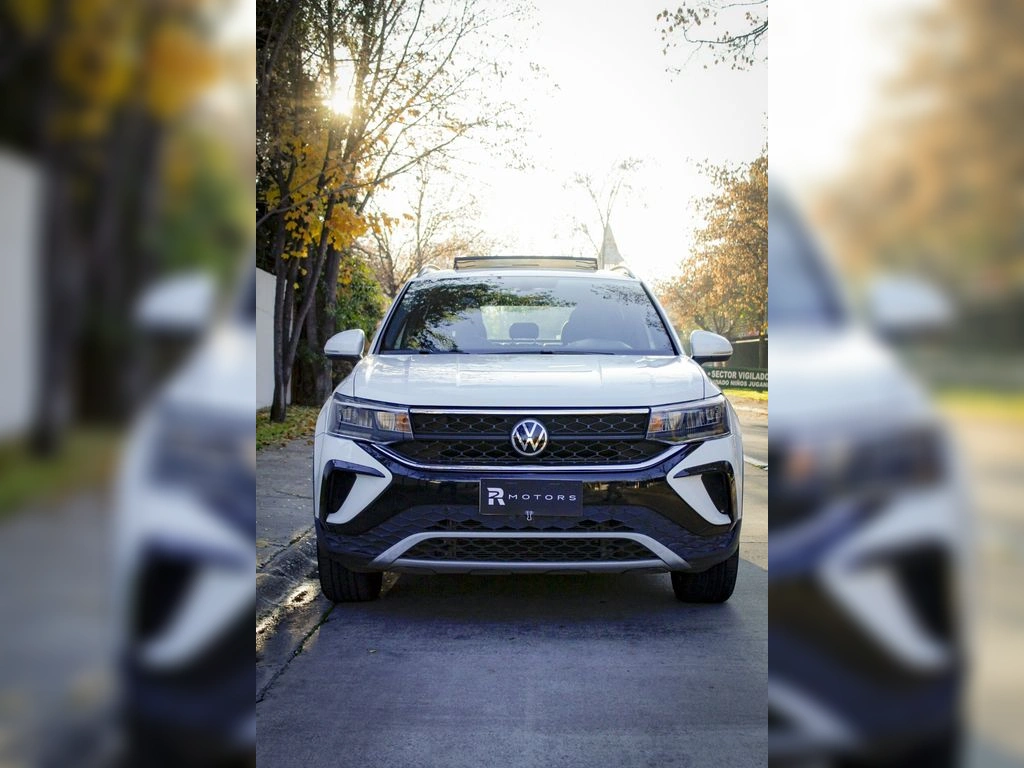 VOLKSWAGEN TAOS