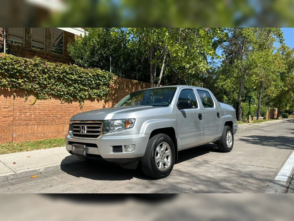 HONDA RIDGELINE 2014 - Foto 2