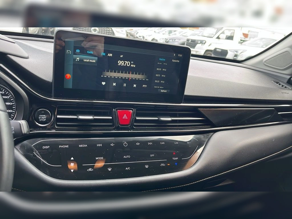 JAC Js4 — foto 11 de 18