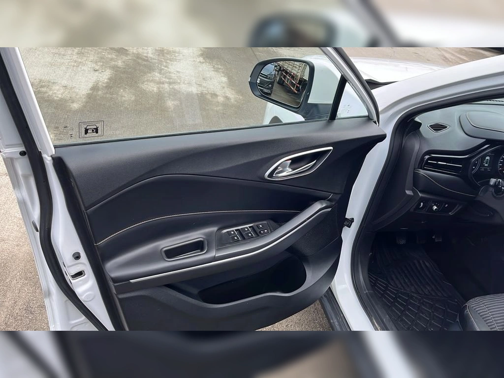 JAC Js4 — foto 14 de 18