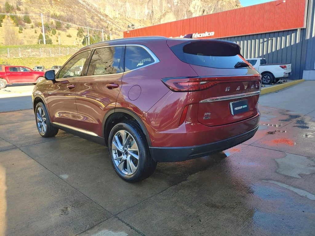 Haval H6 — foto 5 de 18