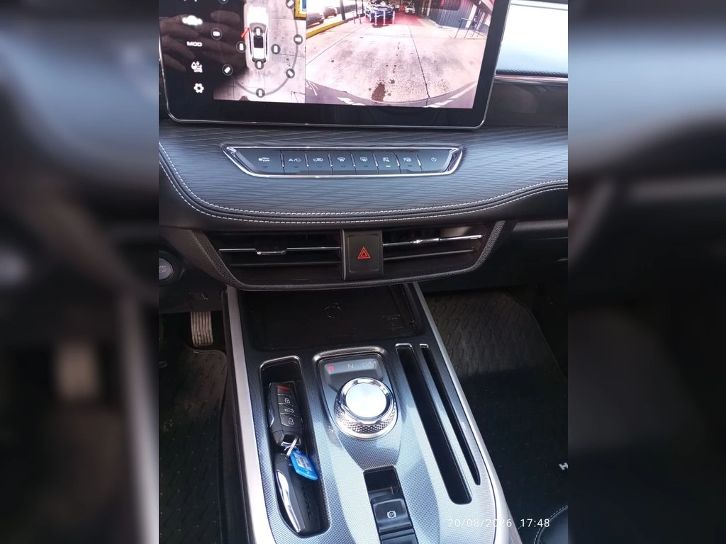 Haval Jolion — foto 14 de 15