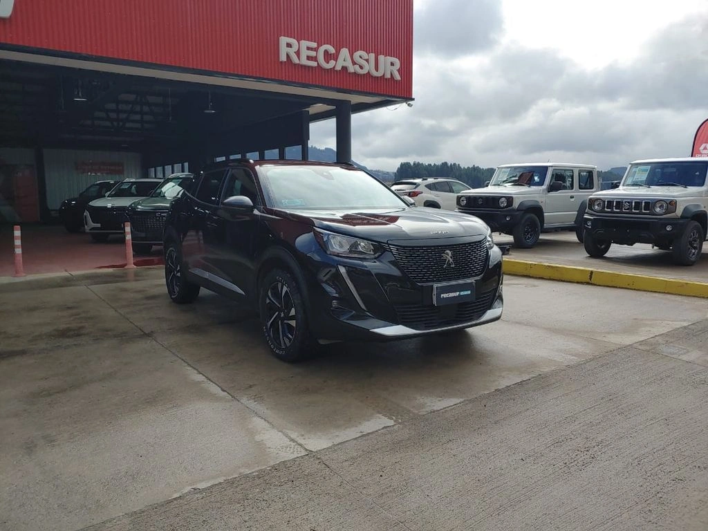 Peugeot 2008 — foto 3 de 18
