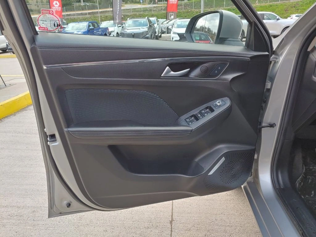 Haval Jolion — foto 8 de 18