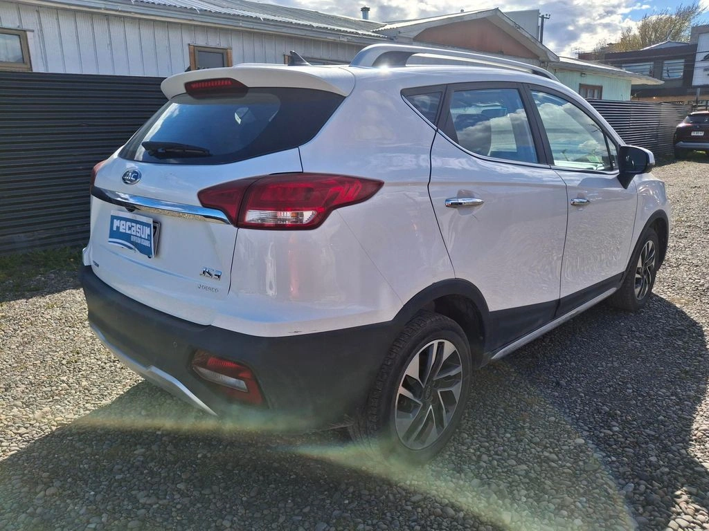 JAC Js3 — foto 8 de 8