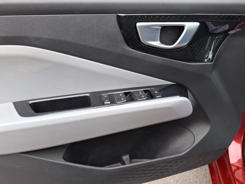 Chevrolet Sail — foto 11 de 21