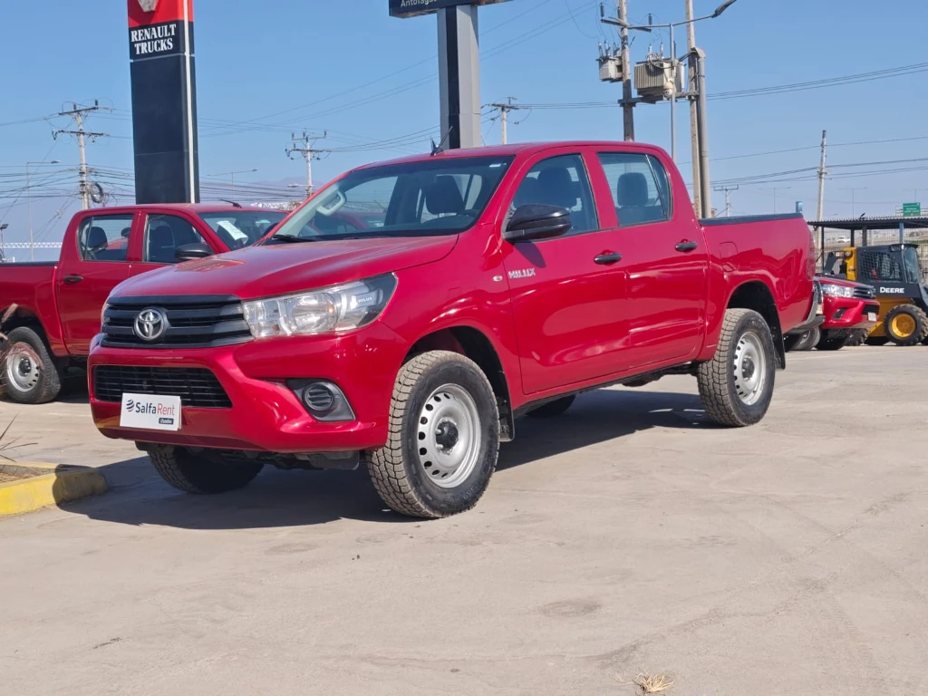 TOYOTA HILUX 2023 - Foto 1