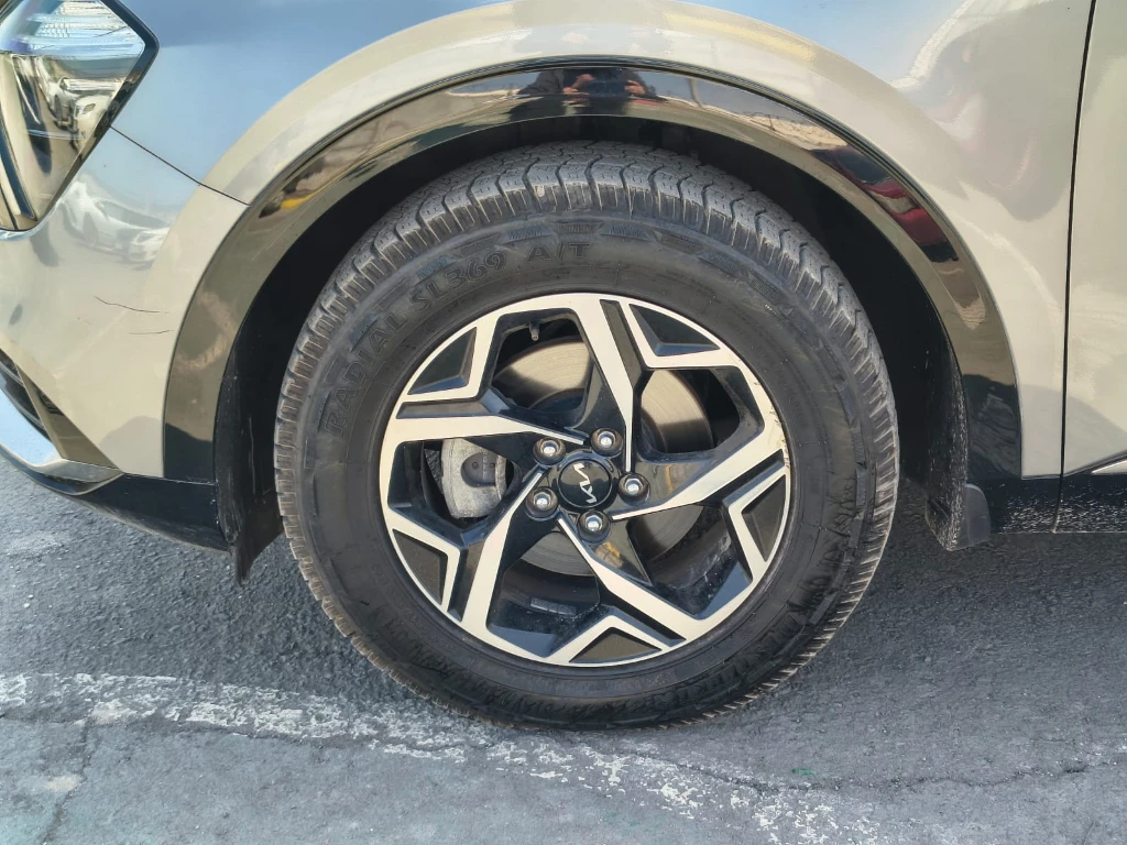 KIA SPORTAGE 2023 - Foto 10