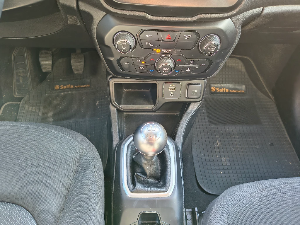 JEEP RENEGADE 2022 - Foto 22