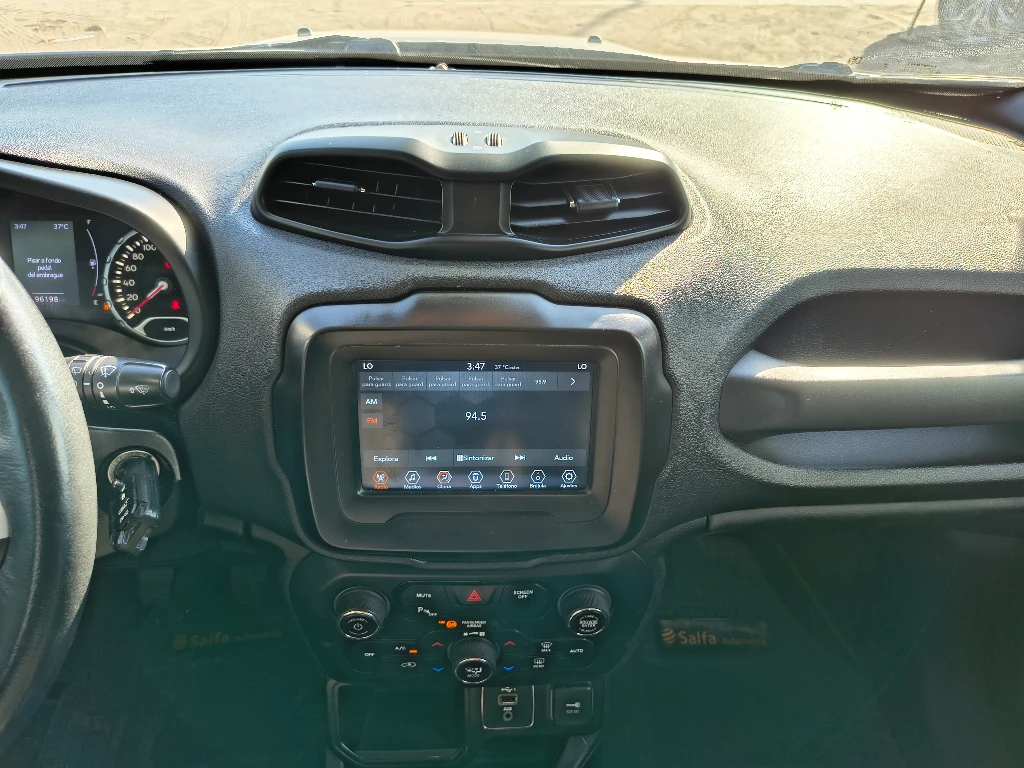 JEEP RENEGADE 2022 - Foto 21