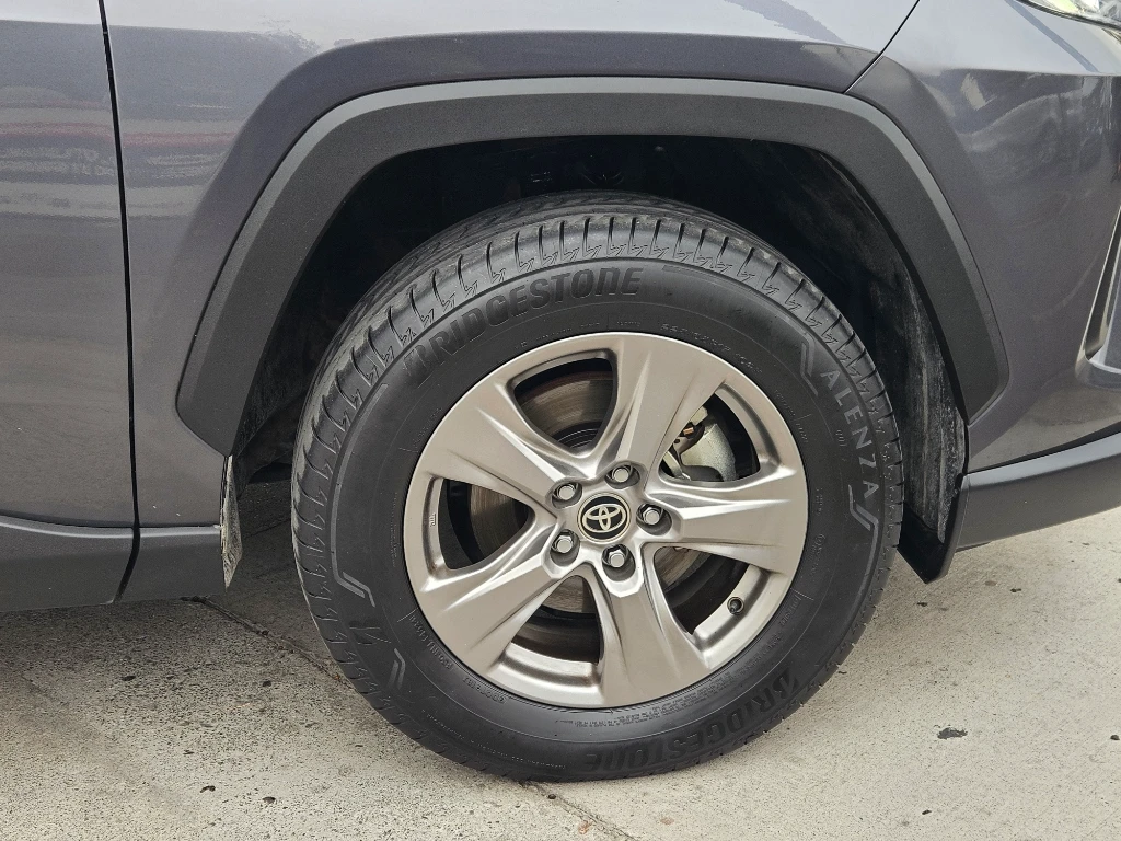 TOYOTA RAV4 2025 - Foto 10
