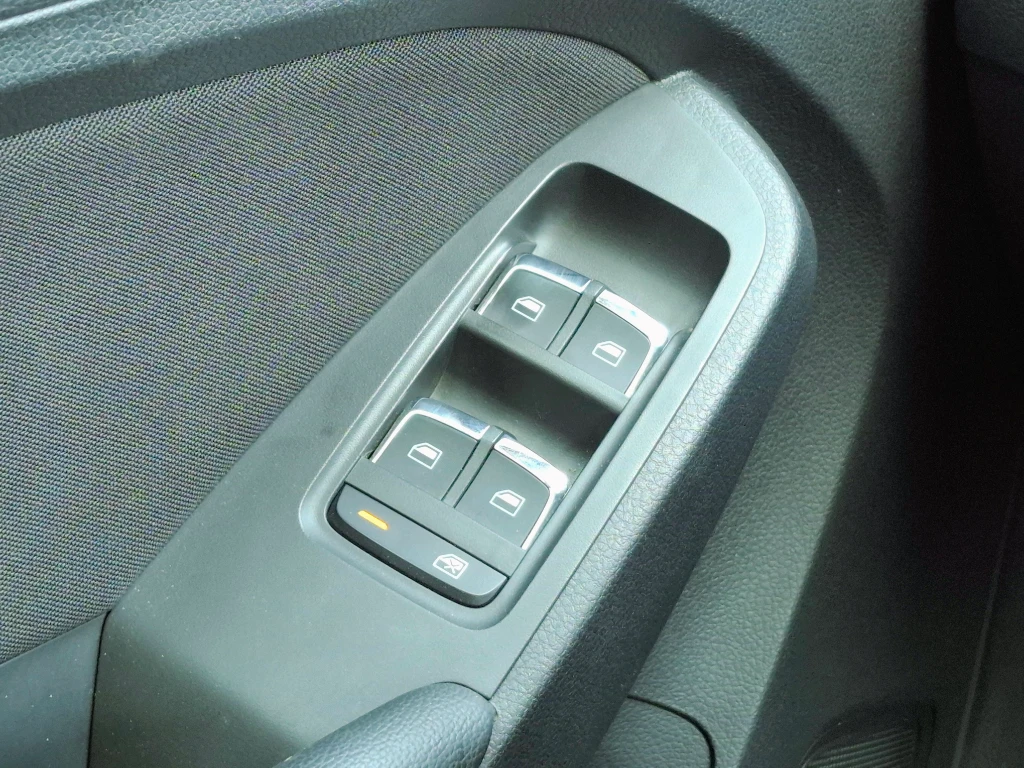 MG RX5 2023 - Foto 12