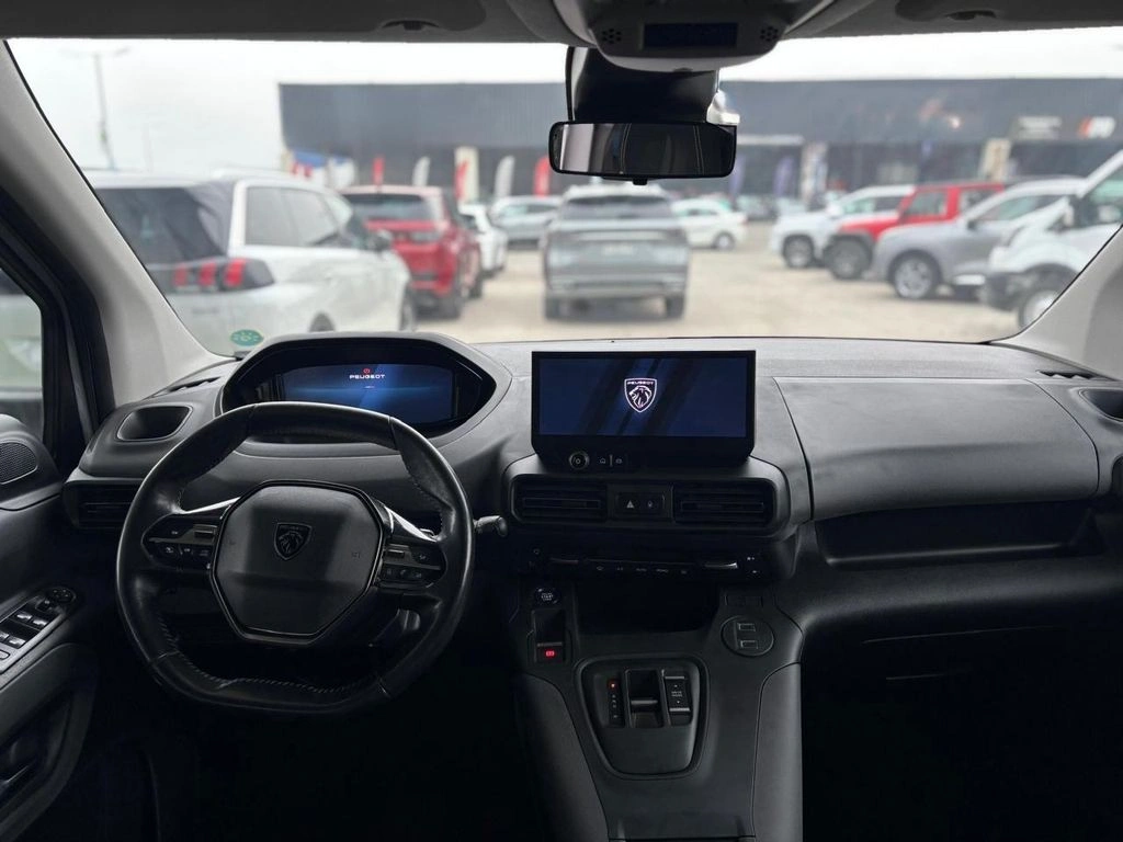 PEUGEOT RIFTER 2025 - Foto 17